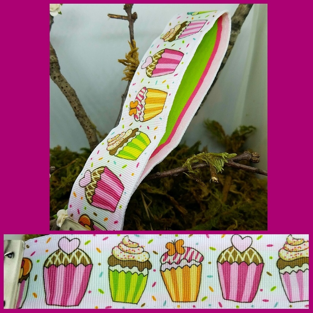 BUNDLE TO SAVE!  Cupcakes Ribbon Keychain